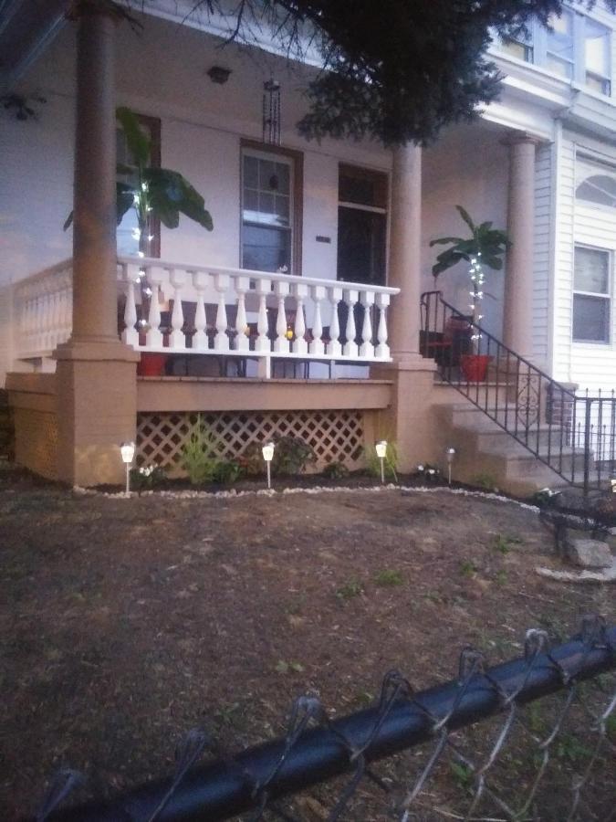 Delightful Empowerment Palace Filadelfia Exterior foto
